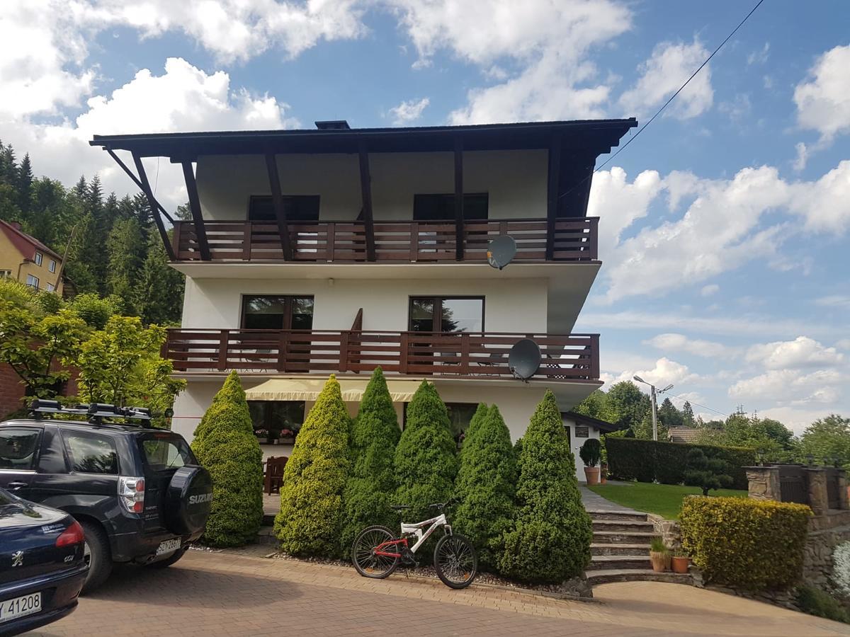 Irena Acomodação com café da manhã Korbielów Exterior foto