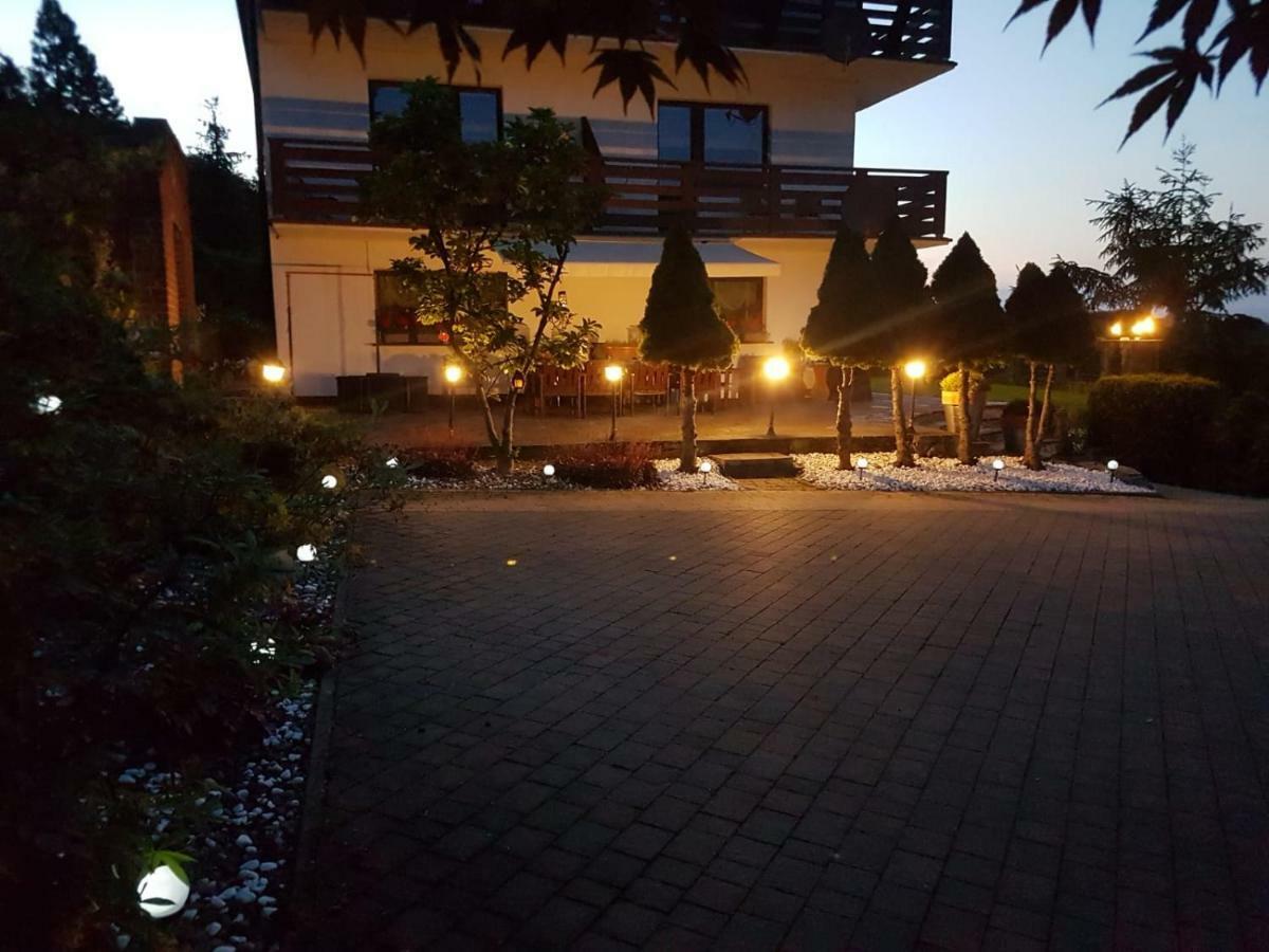 Irena Acomodação com café da manhã Korbielów Exterior foto